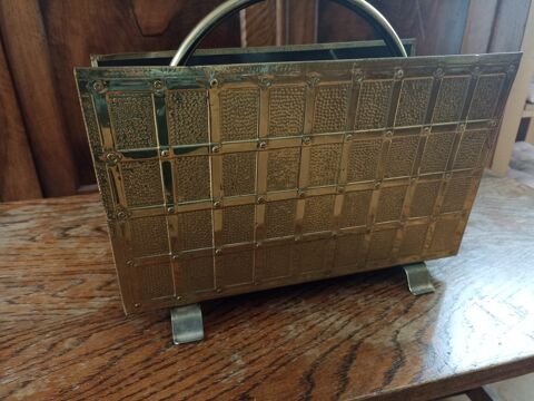 Porte revues Vintage Mtallique Bronze 50 Pelleautier (05)
