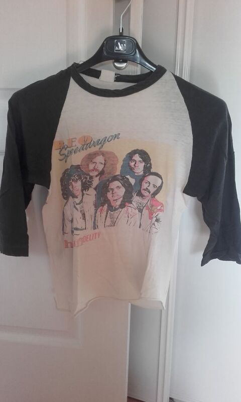 T-Shirt Jersey : Reo Speedwagon - Hi-Infidelity 1981 - Taill 150 Angers (49)