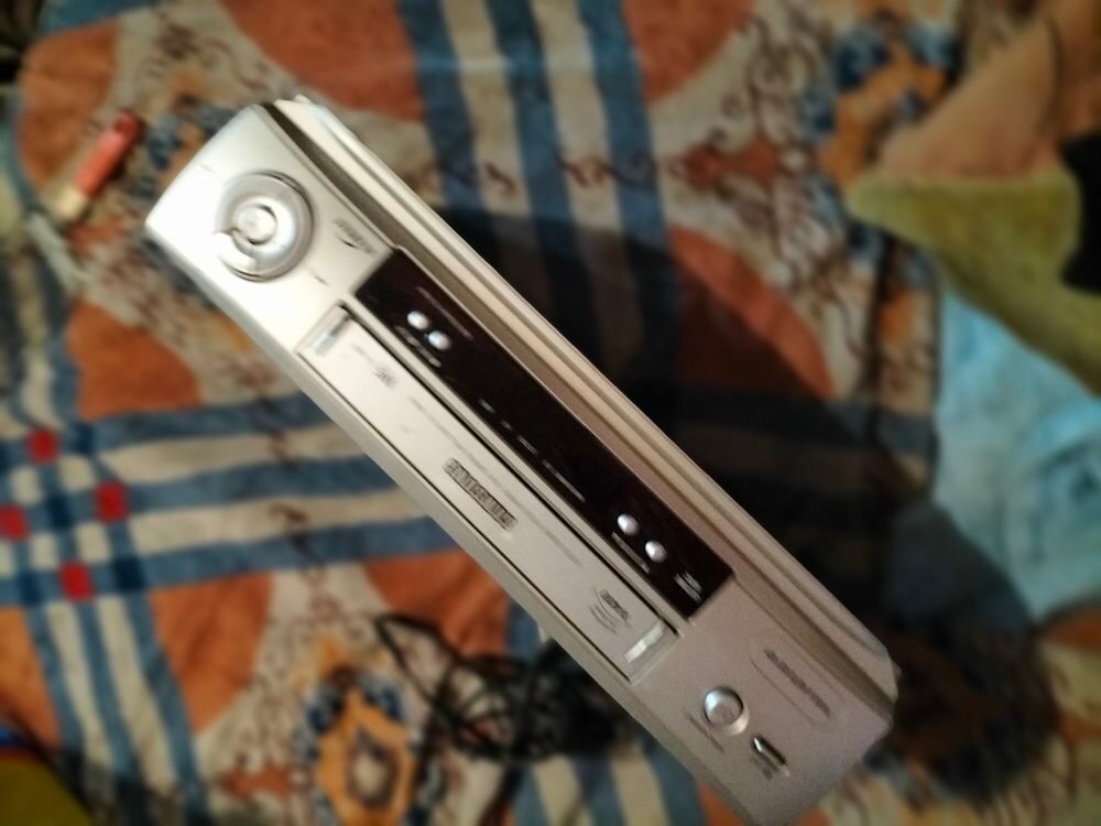Lecteur VHS Samsung sans t&eacute;l&eacute;phone tr&egrave;s bon &eacute;tat Photos/Video/TV
