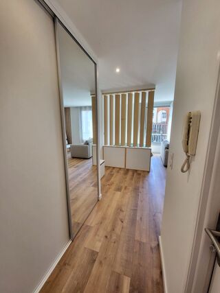  Appartement � louer 1 pi�ce 32 m� Pau