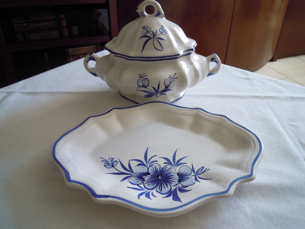 Soupi&egrave;re avec plateau Cuisine