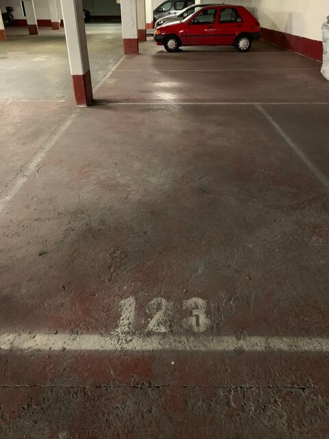  Parking / Garage � louer 35 m�