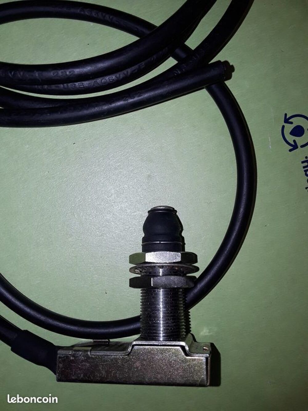 Interrupteur de limite Crouzet 83.731 83731 5A 250V Bricolage
