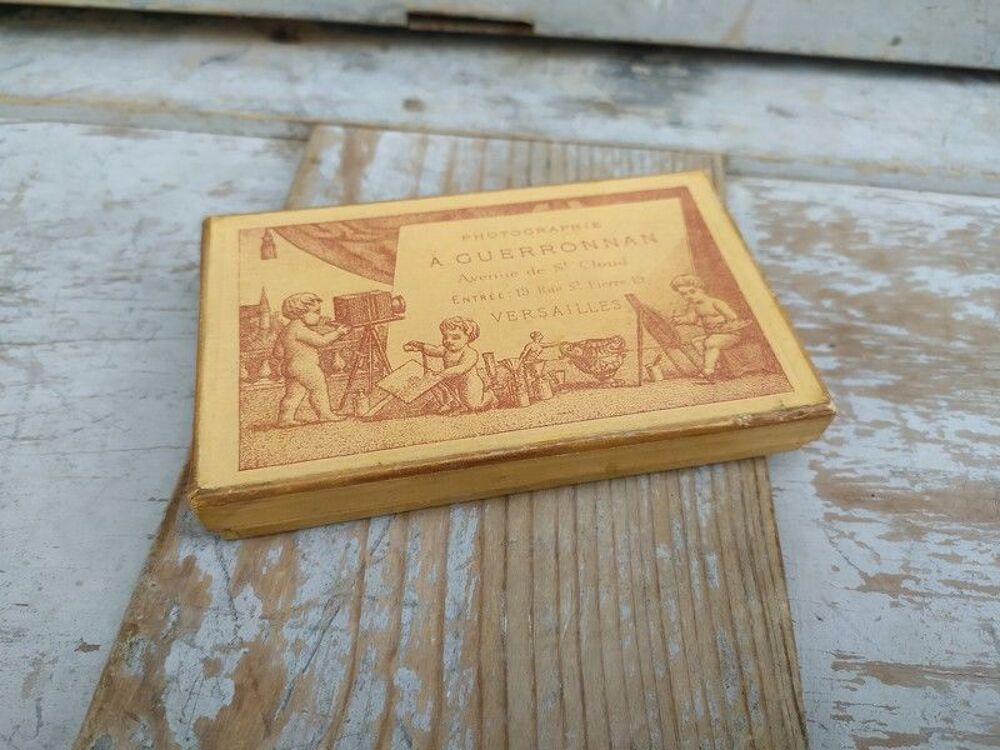 Ancienne Boite Photographies CDV A.Guerronnan Versailles
