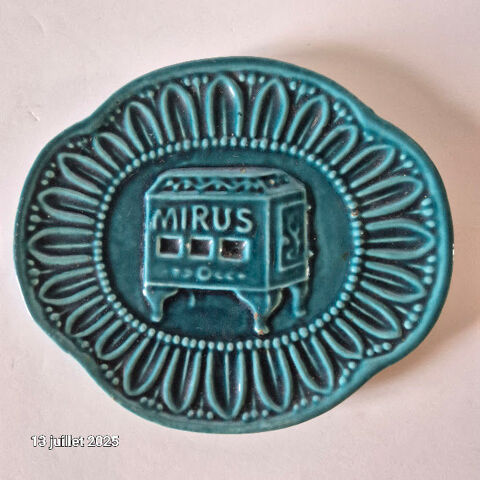 Mignon vintage cendrier, vide poche ou porte savon un classi 20 Saumur (49)