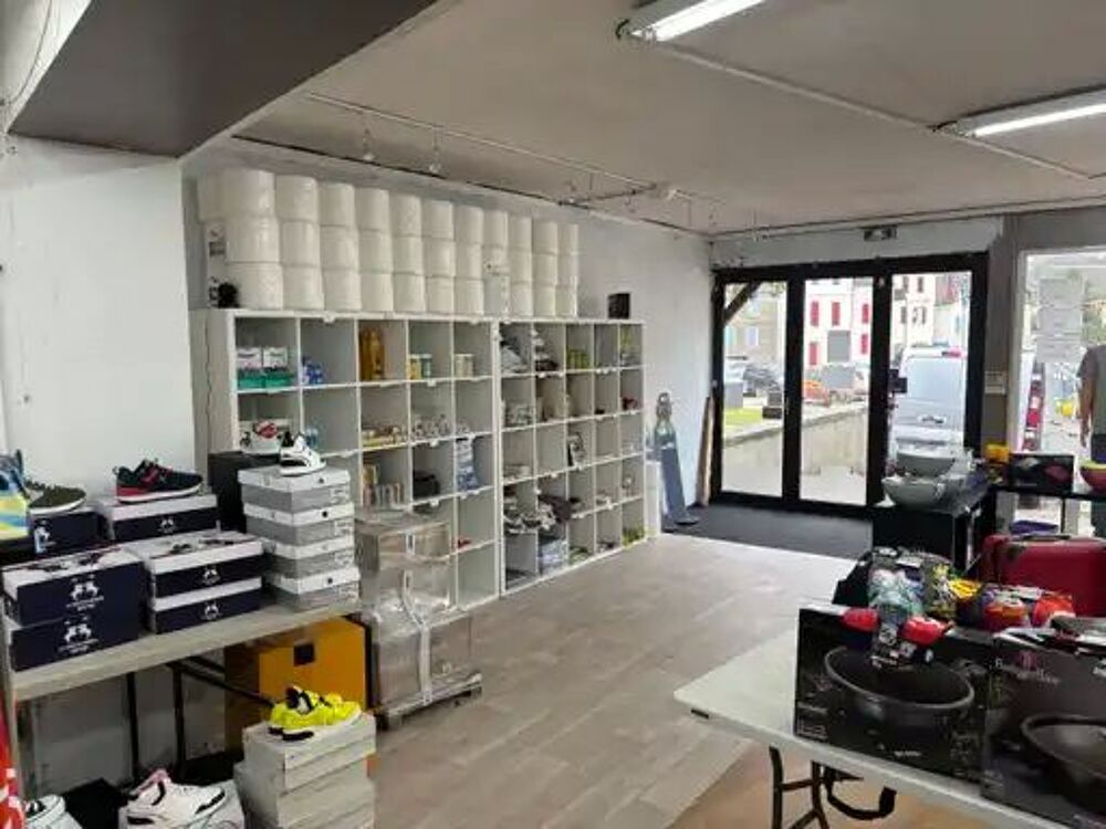 Location Autre Local commercial 279.70 m² Salies de Béarn Salies-de-béarn