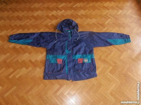 Veste de pluie (50) 5 Tours (37)