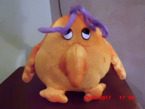 MONSTRE ORANGE ET MAUVE 16 Oignies (62)