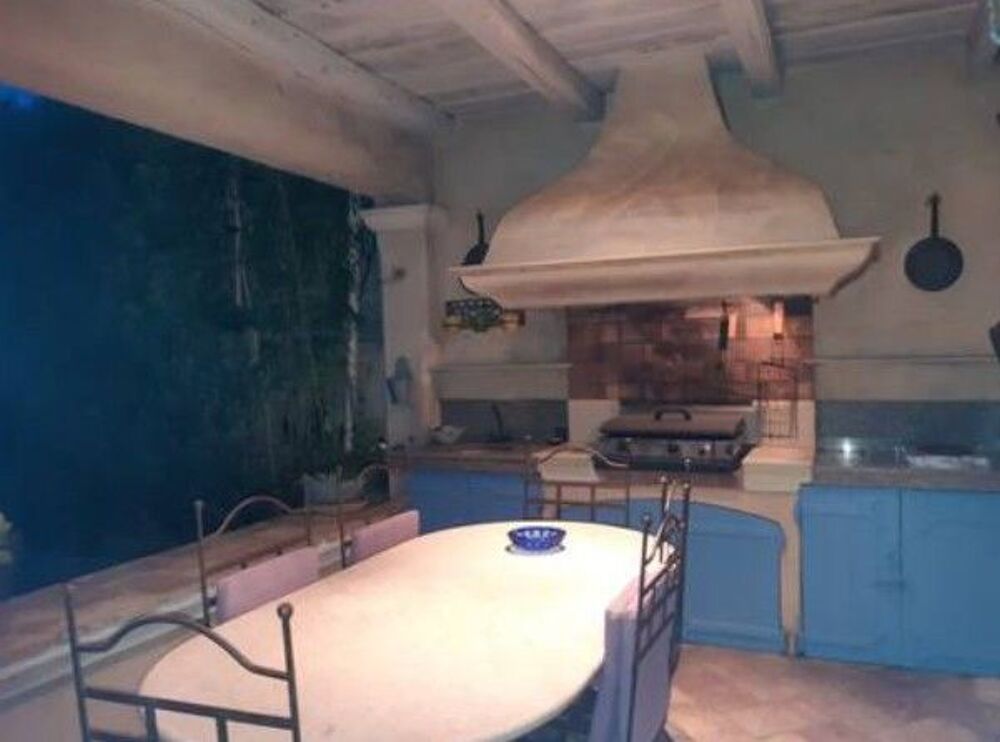   Villa magnifique de type traditionnel avec piscine Provence-Alpes-Côte d'Azur, Cogolin (83310)