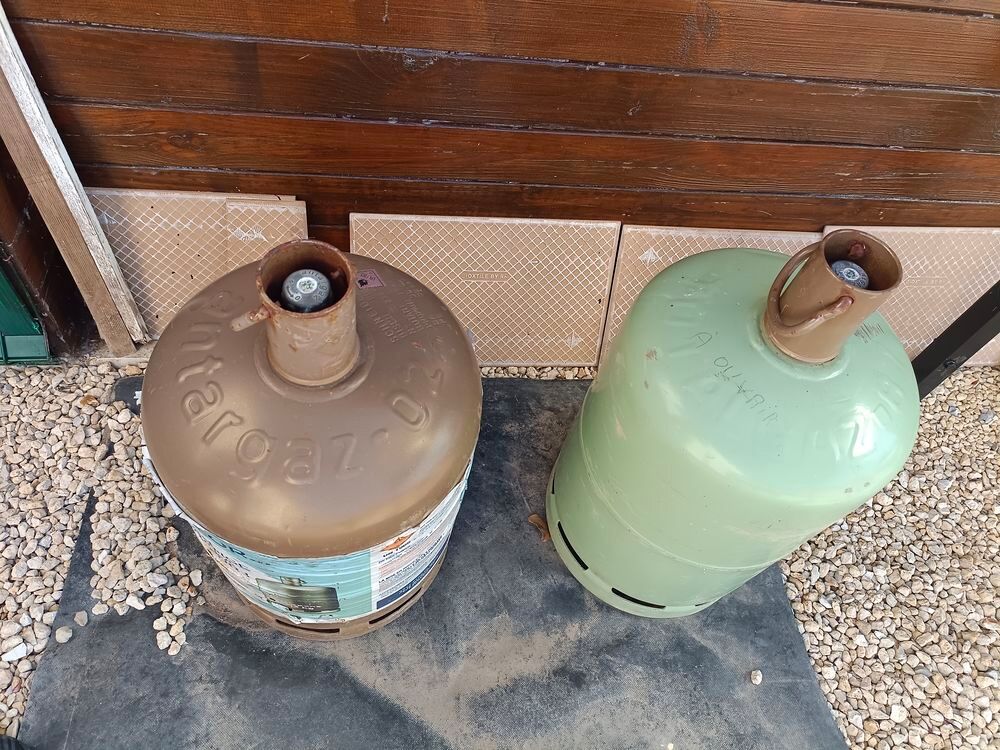deux bouteilles de gaz de 13kg Bricolage