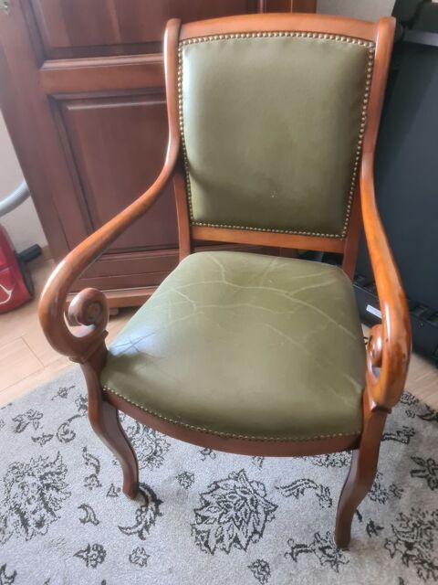 Fauteuil bois verni Carcassonne (11)