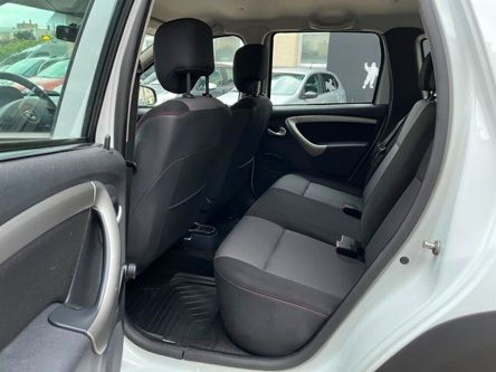 Duster 1.5 dCi 110 4x2 Laur&eacute;ate Plus 2013 occasion 42700 Firminy