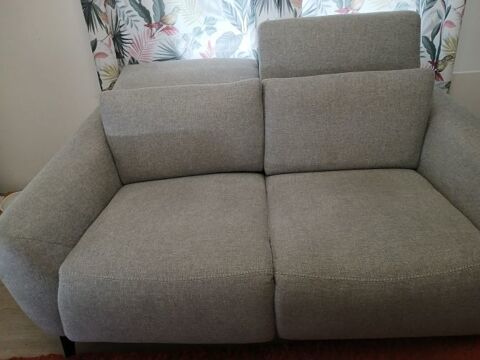 Canape en velour gris clair �lectrique Montmorillon (86)