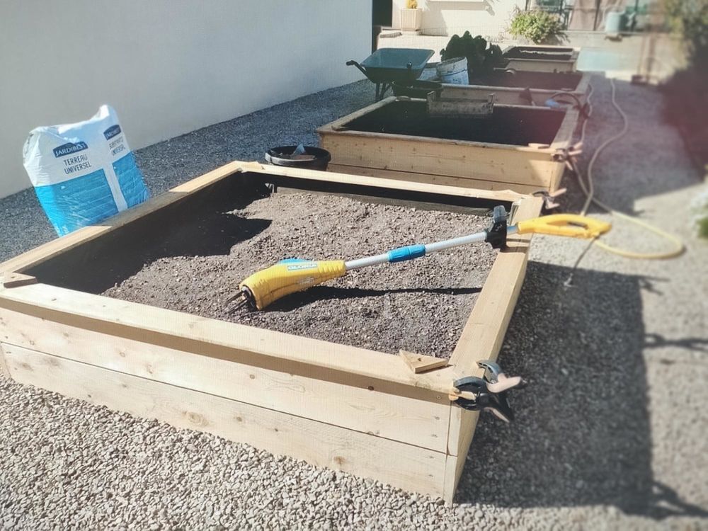 Motobineuse &Eacute;lectrique 4-en-1 Jardin