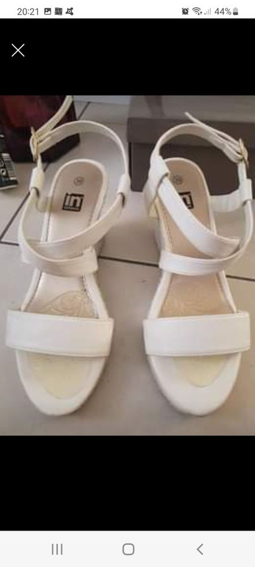 Sandale compens&eacute;e femme Chaussures