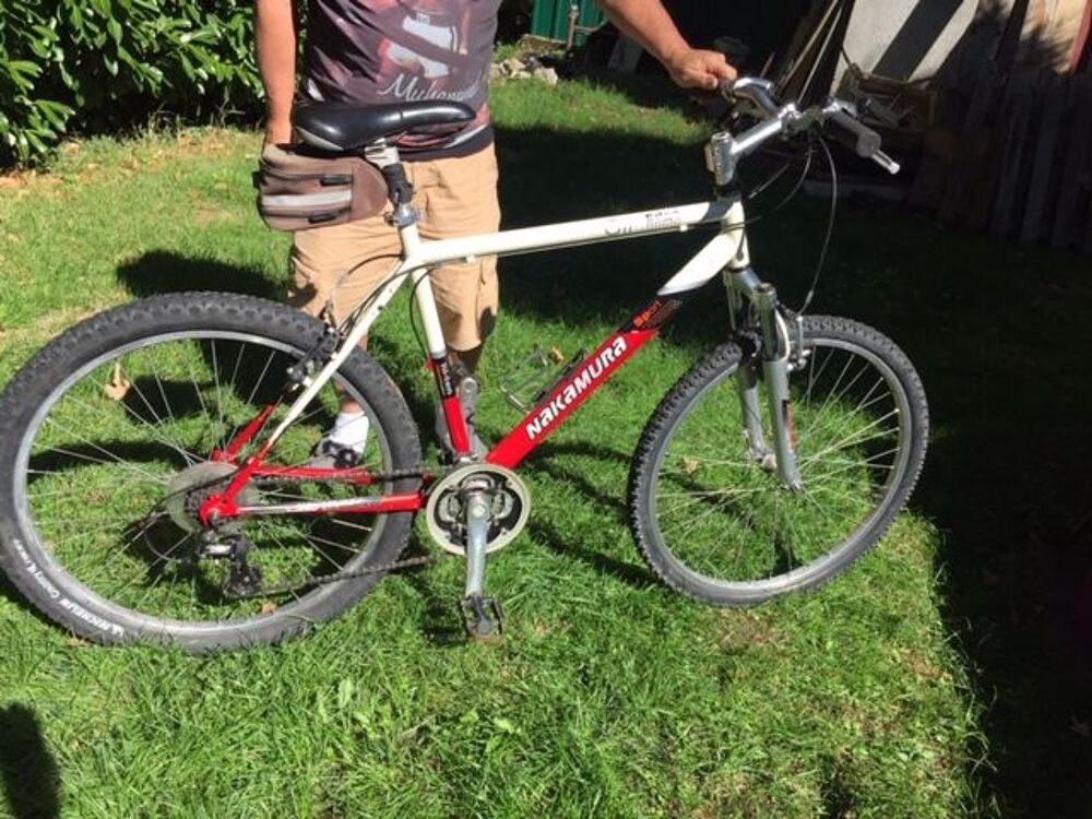 lot de 4 vtt en tr&egrave;s bon &eacute;tat Vélos