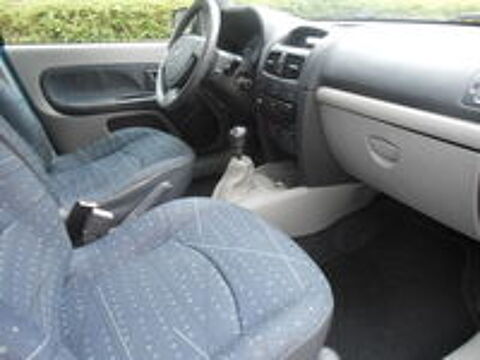 Clio II Clio 1.2i 16V Expression 2003 occasion 57000 Metz