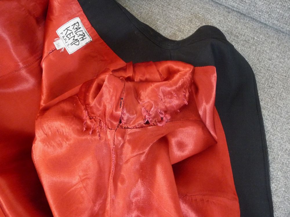 Veste El&eacute;gante Courte Cintr&eacute;e Noir- Taille 36- Ralph Kemp Vêtements