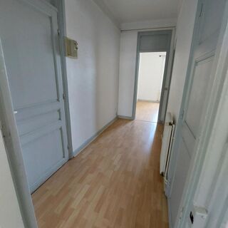  Appartement à louer 2 pièces 53 m²