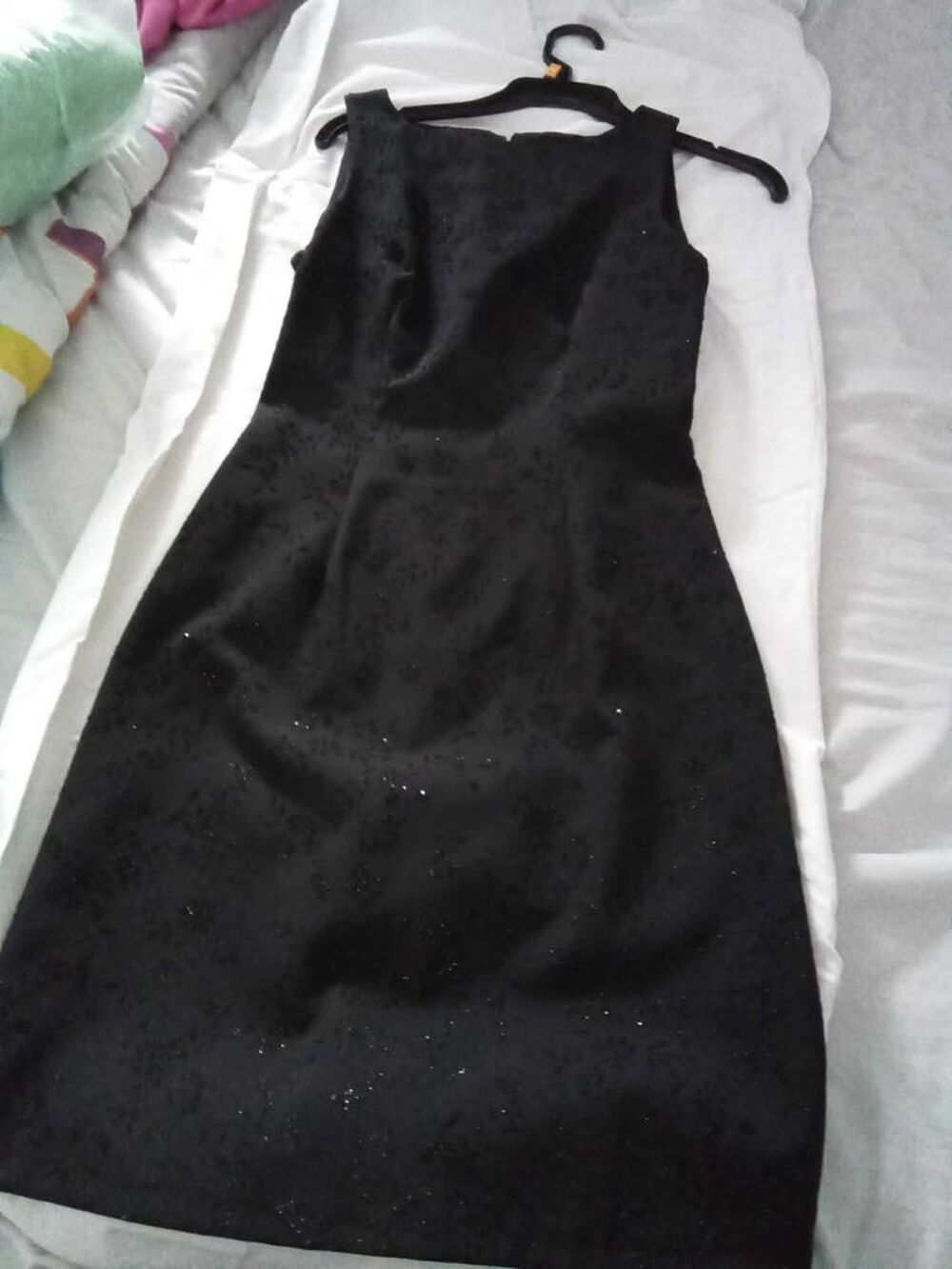Ensemble noir &agrave; paillettes taille 36 Vêtements