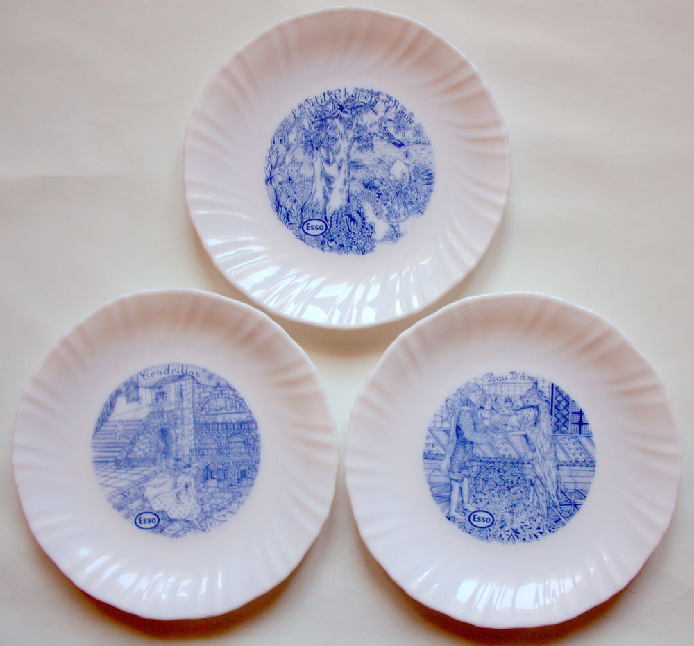 Assiettes &agrave; dessert publicitaires Contes de f&eacute;e ESSO Arcopal 