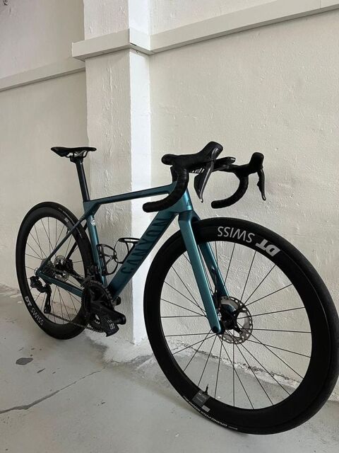 Canyon Ultimate CF SLX Di2 8 XS ? Ultegra Di2 ? DT Swiss ARC Lyon 8 (69)