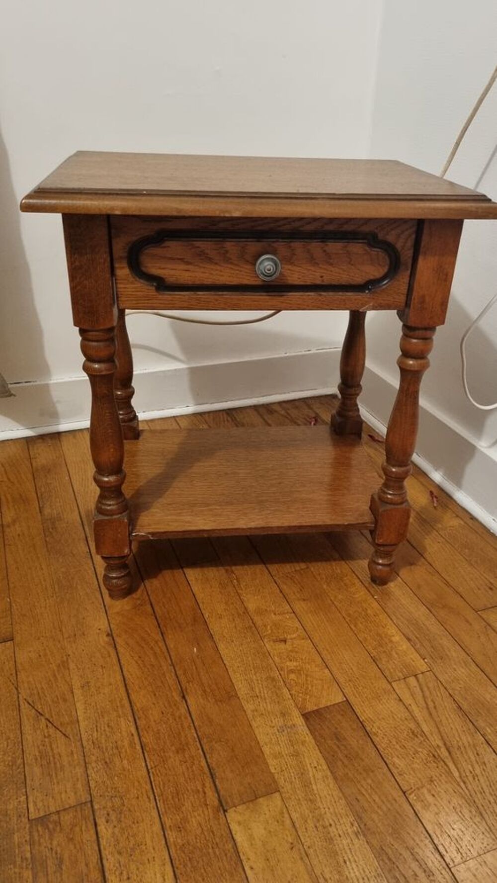 Table de chevet ancien Meubles