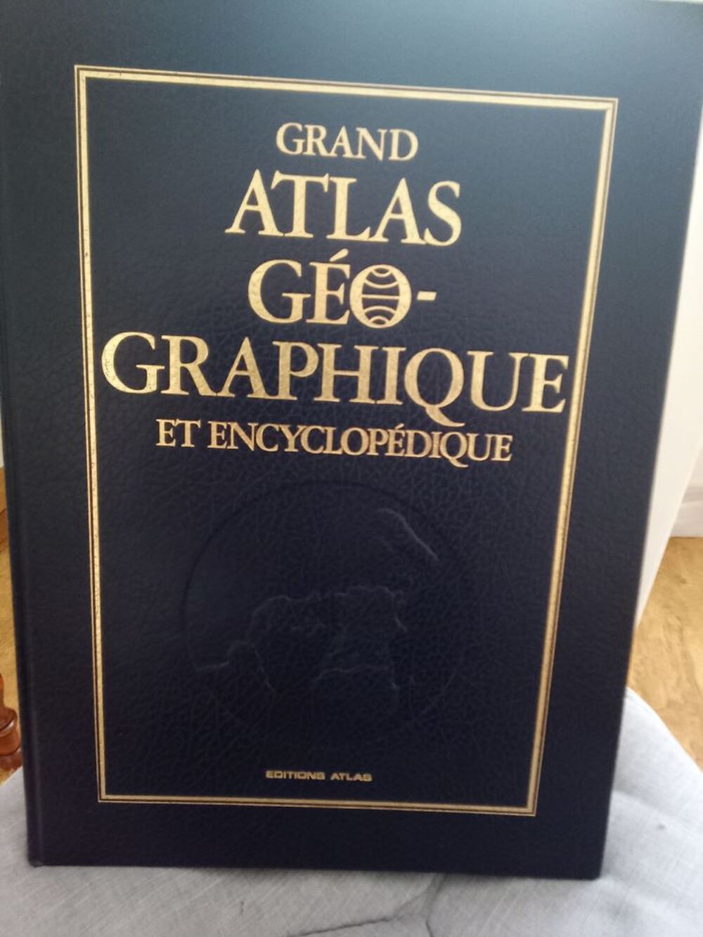 Atlas g&eacute;ographique et encyclop&eacute;dique Livres et BD
