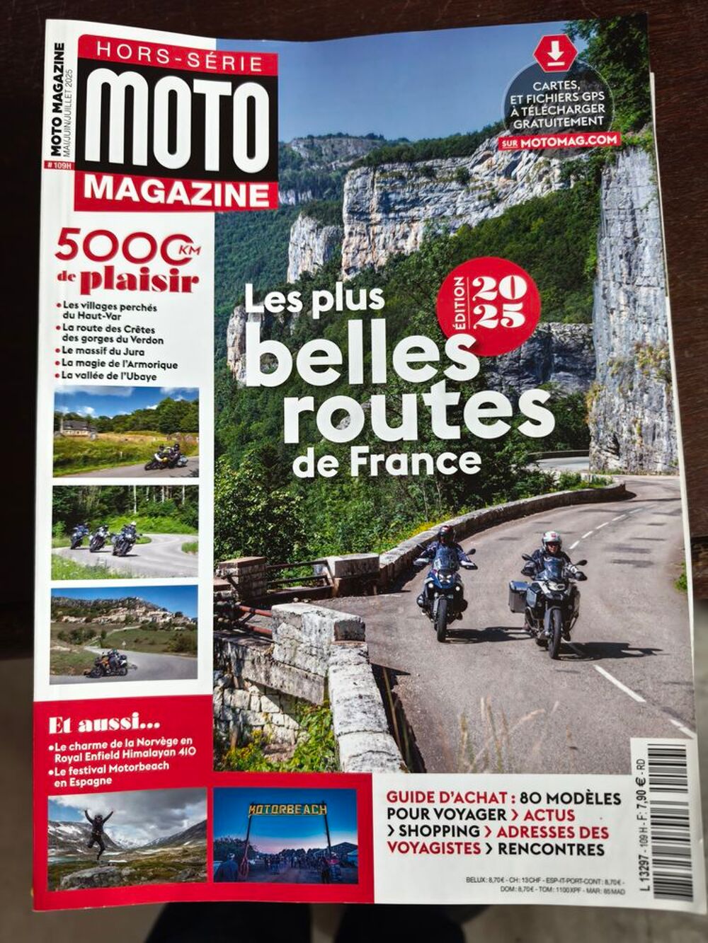 Magazine "Moto Magazine" ann&eacute;e 2025 Livres et BD