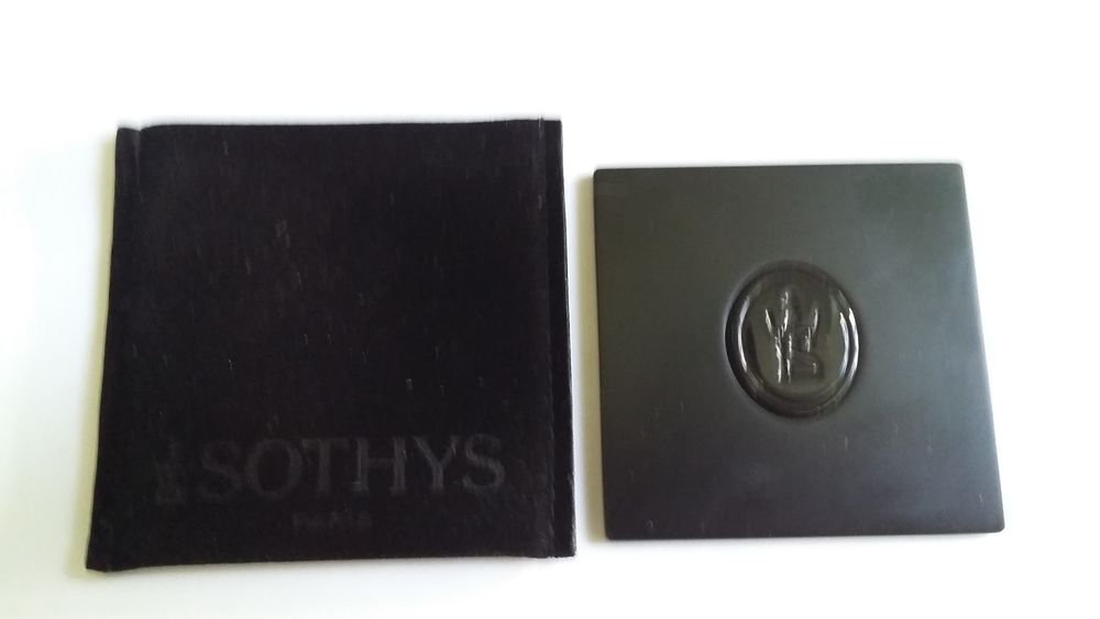 Vintage miroir de poche en m&eacute;tal : Paris Sothys 