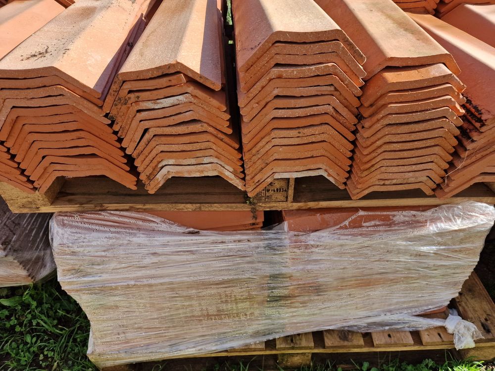 Tuiles fonds plats 48 Bricolage
