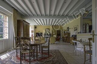  Maison � vendre 9 pi�ces 280 m�