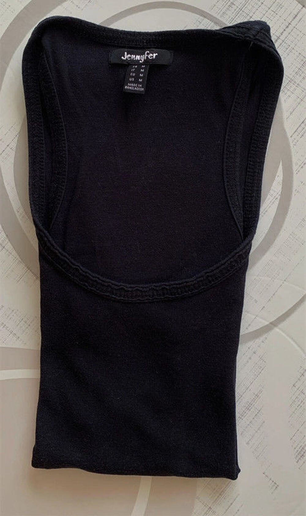 D&eacute;bardeur noir Vtements
