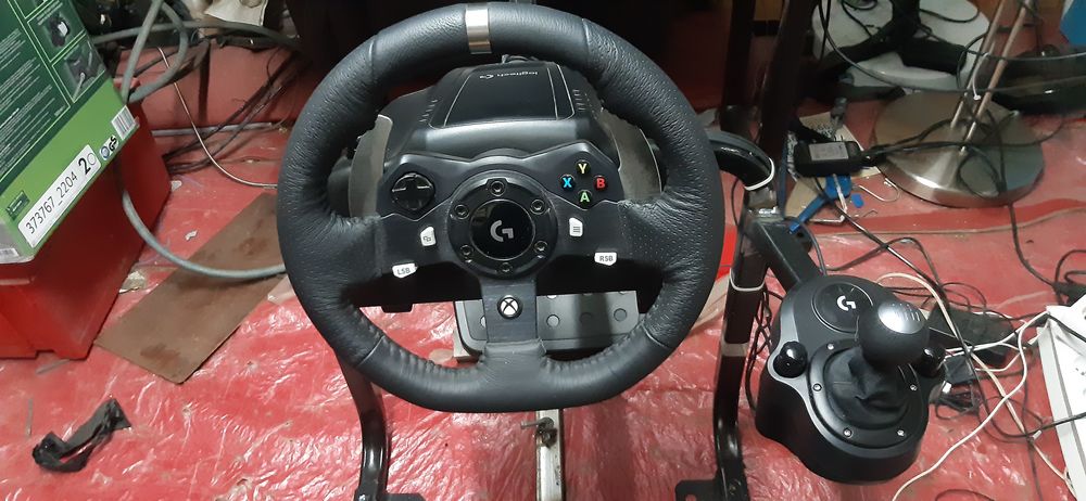 Volant Logitech g920 Consoles et jeux vidéos