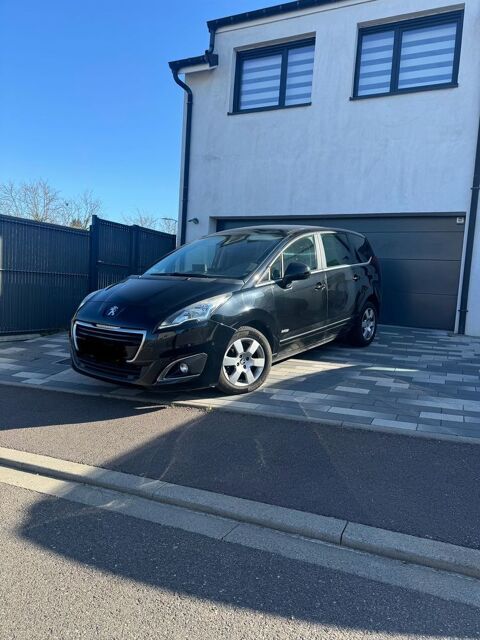 Peugeot 5008 2.0 HDi 150ch FAP BVM6 Allure 7pl 2025 occasion Sarreguemines 57200