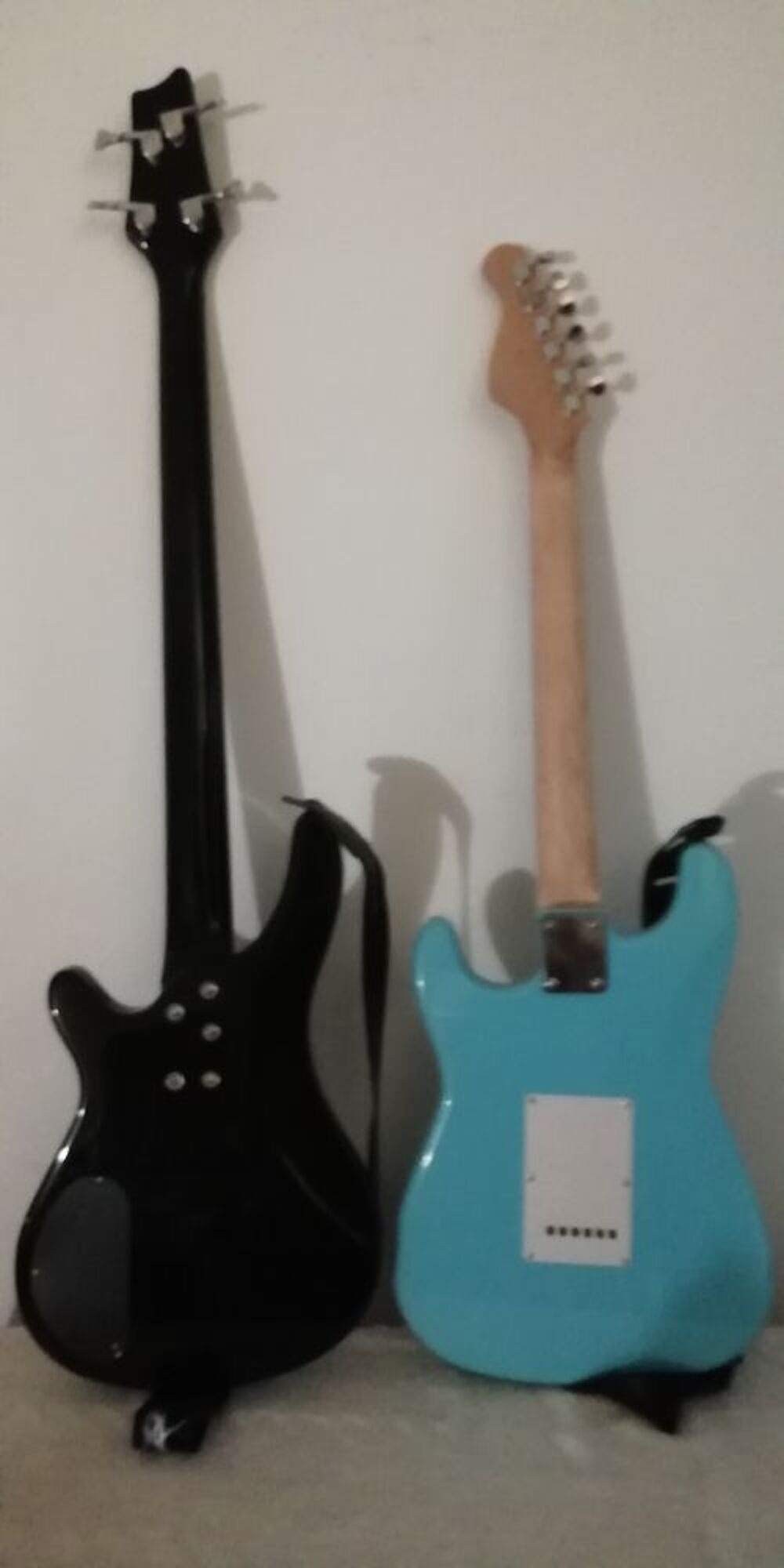kit complet de guitare basse HARLEY BENTON +ampli 40 watts + Instruments de musique