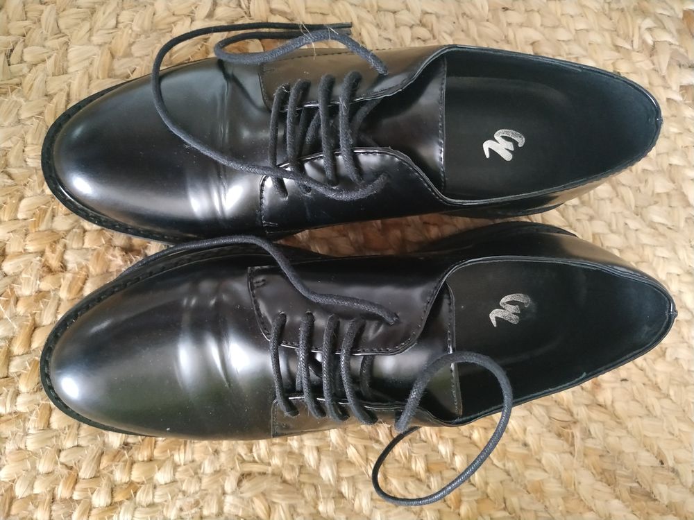 Chaussure femme 38 neuve Chaussures