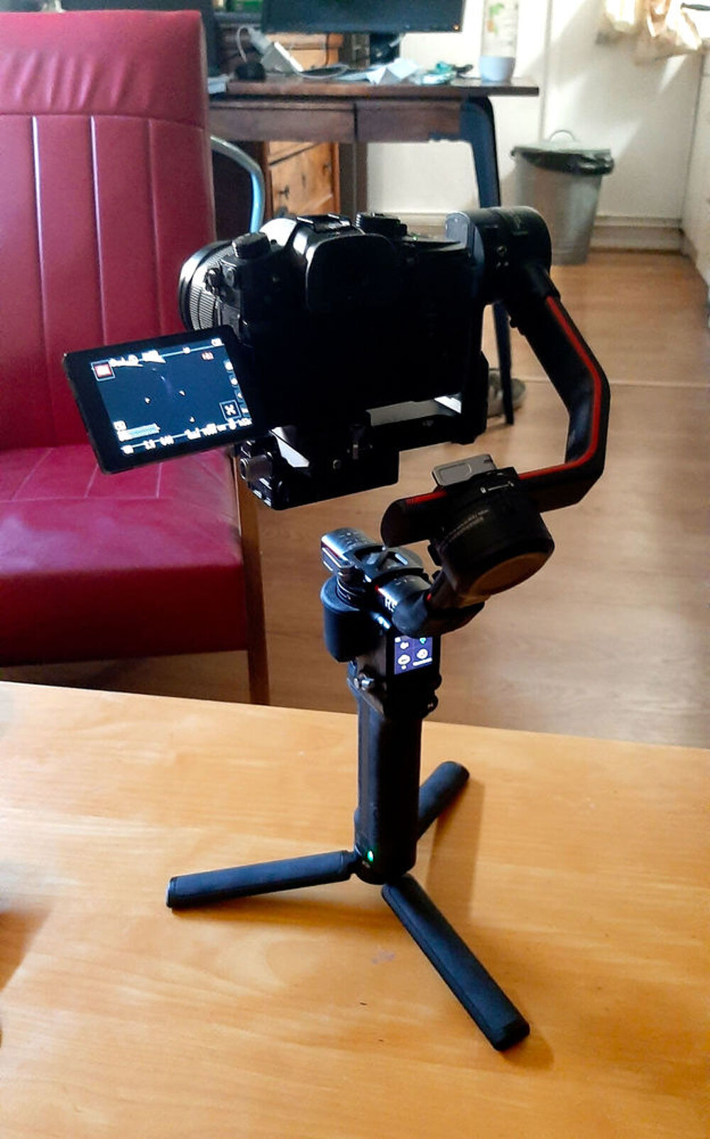 hybride Lumix GH5, DJI ROnin S2 pro, wirless Rode Photos/Video/TV