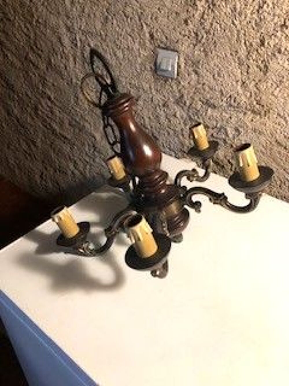 lustres bronze et bois Décoration