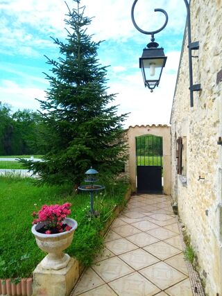  Villa  vendre 4 pices 148 m