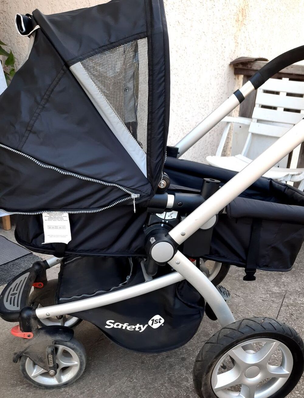 poussette avec nacelle Puériculture