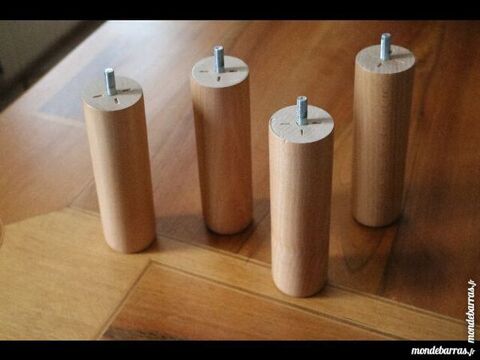 4 pieds de lit h�tre �massif vernis incolore 12 La Mulati�re (69)