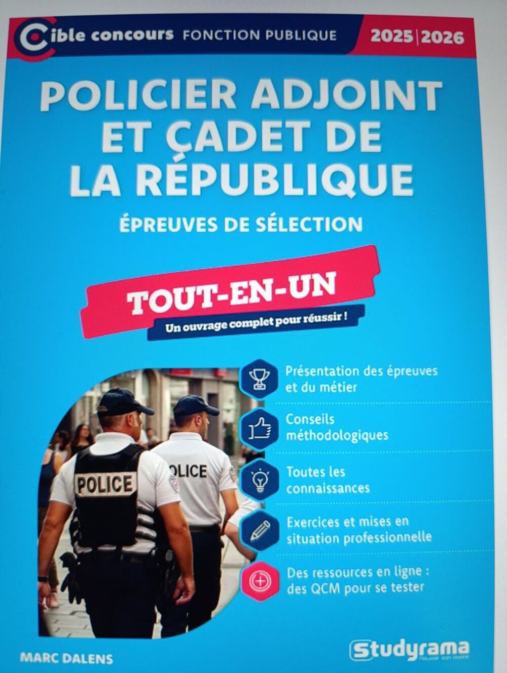 Livre neuf pour concours Policier Adjoint / Cadet R&eacute;publique Livres et BD
