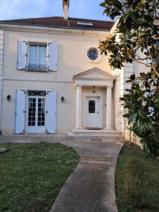  Maison � vendre 9 pi�ces 250 m�