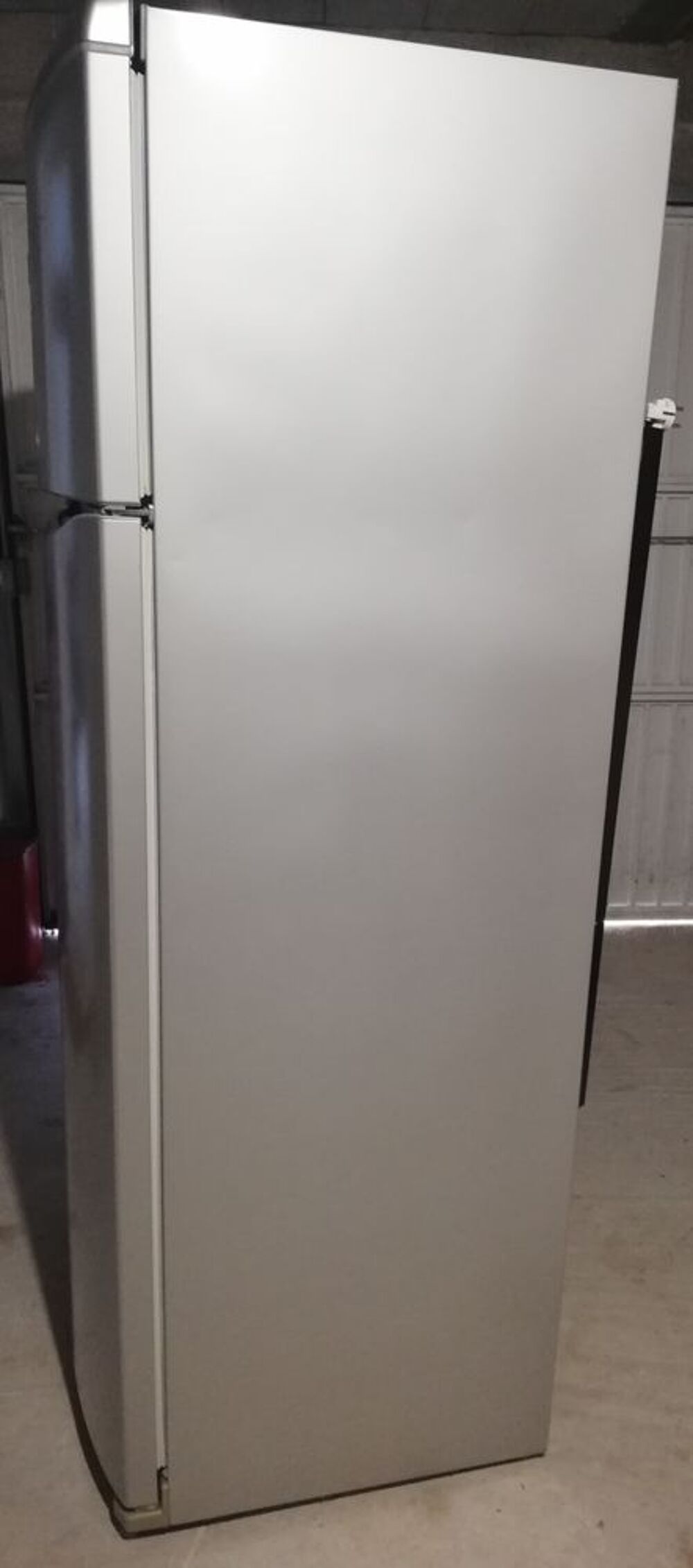R&eacute;frig&eacute;rateur-cong&eacute;lateur HOTPOINT HARISTON Electroménager