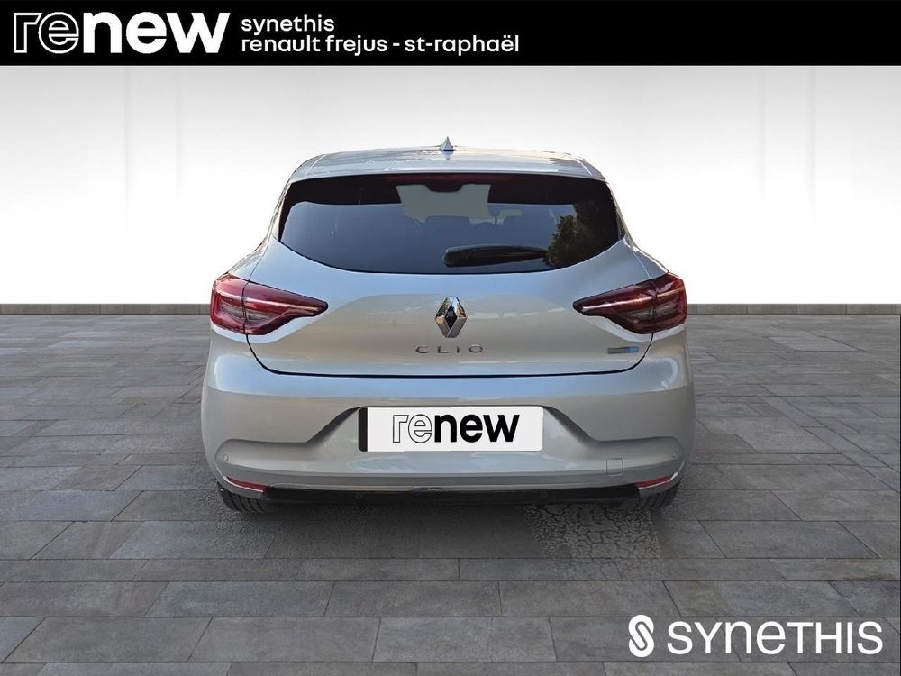 Clio V Clio E-Tech 140 Initiale Paris 2020 occasion 83600 Fr&eacute;jus