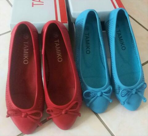 Chaussures ballerines �t� rouge ou bleu turquoise - P 36 5 Domart-en-Ponthieu (80)