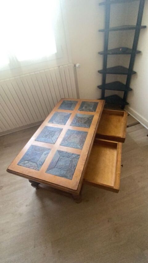 table basses 250 Lezay (79)