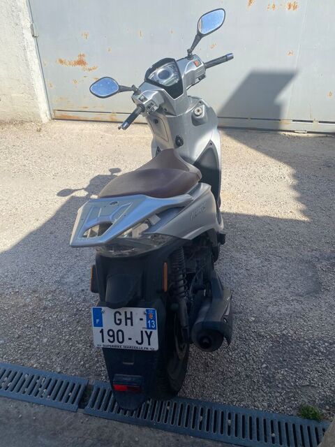 Scooter KYMCO 2022 occasion Marseille 13012