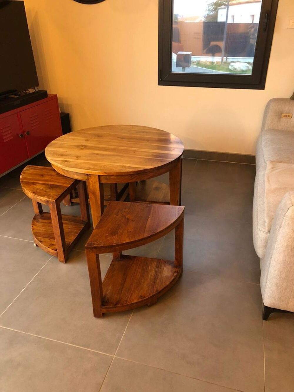 TABLE RONDE PALISSANDRE MASSIF Meubles